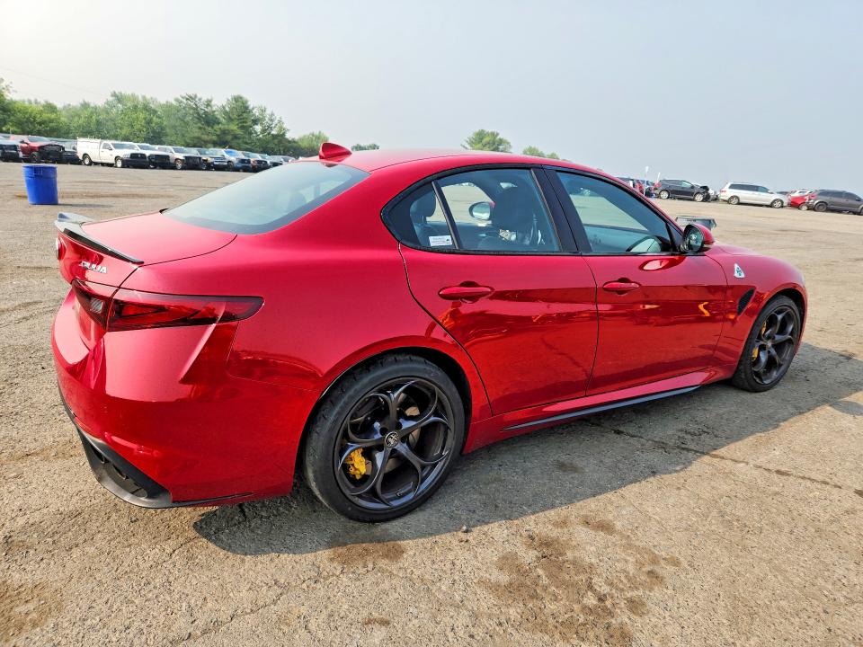 2018 Alfa romeo Giulia VIN ZARFAEAV9J7592849 COPART salvage auction — FRONT END, PA - CERTIFICATE OF SALVAGE, sold $7,400 on 2026-07-24 (photo 3)
