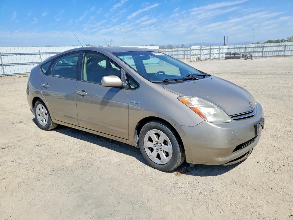 2007 Toyota Prius VIN JTDKB20U573272280 COPART salvage auction — MECHANICAL, Ca - Dis/Dlr/Exp Only Clean Title, sold $50 on 2026-07-31 (photo 4)