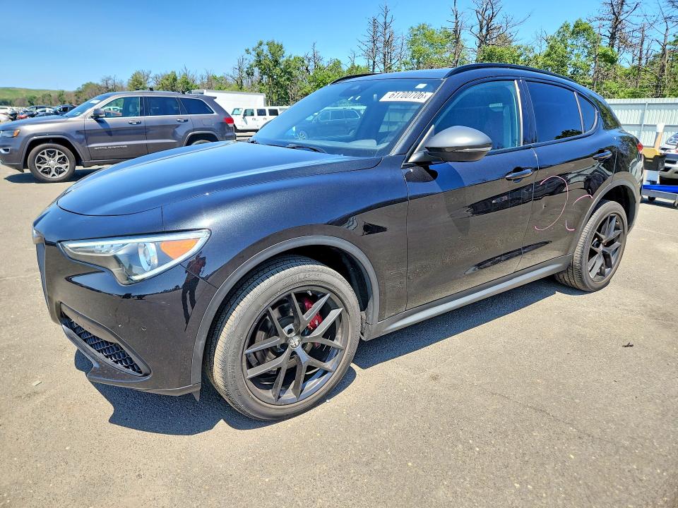 2019 Alfa romeo Stelvio VIN ZASPAKBN4K7C68549 — COPART salvage auction photo