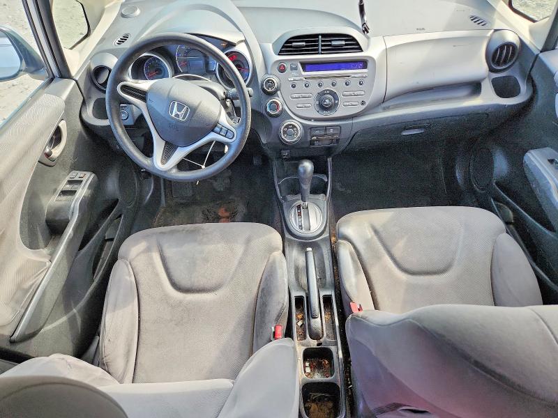 2013 Honda Fit VIN JHMGE8H30DC049019 COPART salvage auction — MINOR DENT/SCRATCHES, Va - Cert Of Title - Salvage, sold $225 on 2026-07-28 (photo 8)