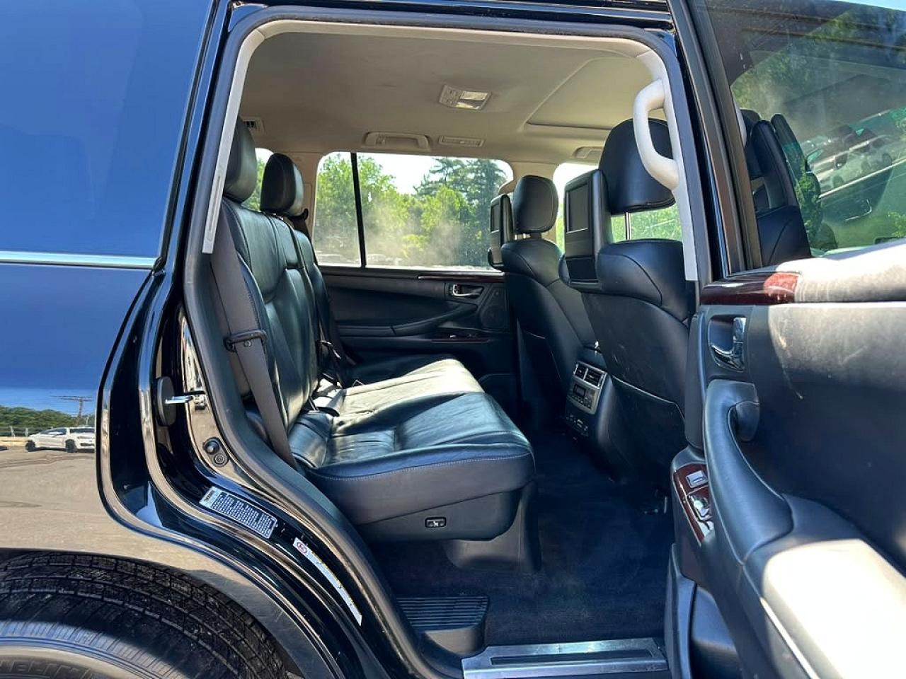 2015 Lexus Lx VIN JTJHY7AX1F4166719 COPART salvage auction — Minor Dent/Scratches, MA - CERTIFICATE OF TITLE, sold $23,200 on 2026-08-12 (photo 8)