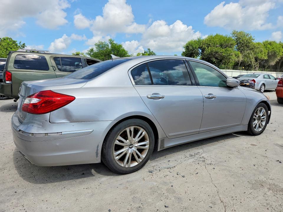 2013 Hyundai VIN KMHGC4DD4DU251205 COPART salvage auction — FRONT END, Salvage Title, sold $200 on 2026-07-07 (photo 3)