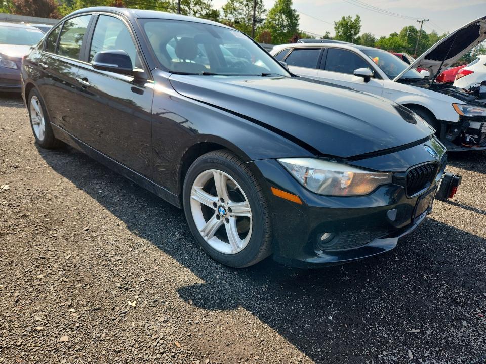 2015 BMW 3 series VIN WBA3C3C58FK200535 COPART salvage auction — REAR END, Ct - Certificate Of Title, sold $1,200 on 2026-07-28 (photo 4)