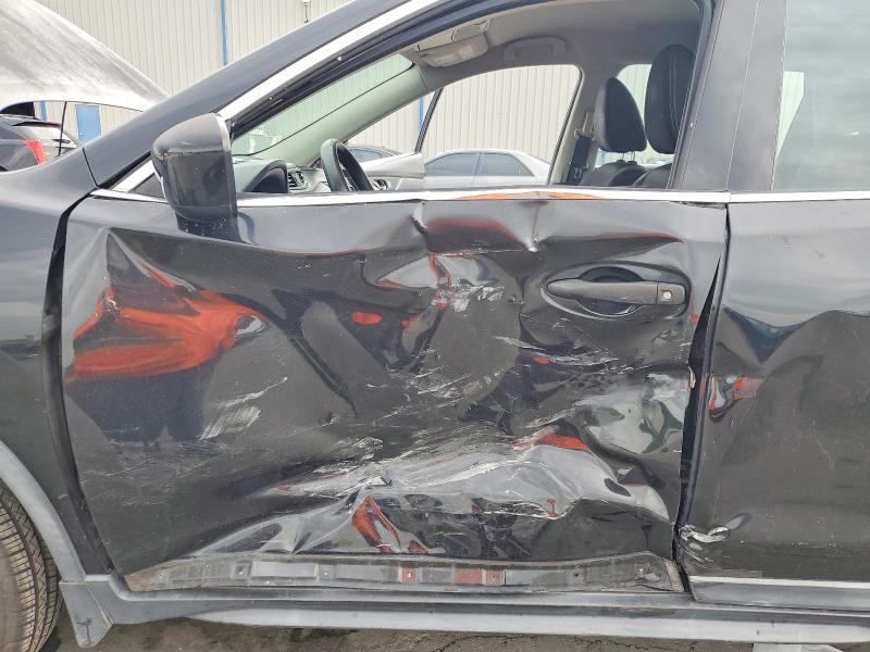 2017 Nissan Rogue VIN KNMAT2MT2HP580947 COPART salvage auction — SIDE, Fl - Cert Of Title Slvg Rebuildable, sold $1,500 on 2026-07-20 (photo 7)