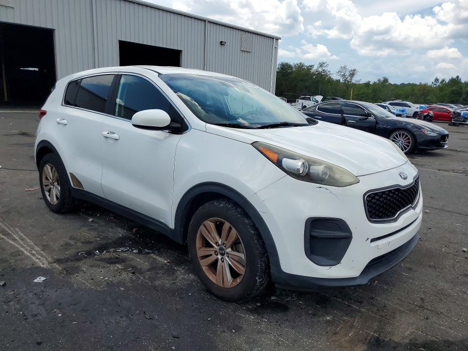 2017 Kia Sportage VIN KNDPM3AC6H7192220 COPART salvage auction — MINOR DENT/SCRATCHES, FL - CERTIFICATE OF TITLE, sold $2,100 on 2026-07-22 (photo 4)