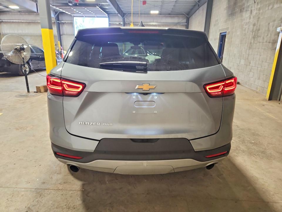 2026 Chevrolet Blazer VIN 3GNKBHR40TS163310 COPART salvage auction — FRONT END, Ct - Clean Title, sold $10,300 on 2026-07-27 (photo 6)