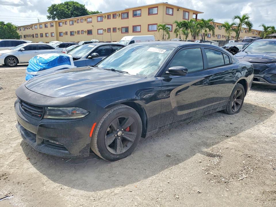 2015 Dodge Charger VIN 2C3CDXHG8FH749908 COPART salvage auction — MINOR DENT/SCRATCHES, Fl - Certificate Of Title (P), sold $1,900 on 2026-07-31 (photo 1)