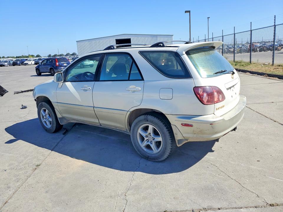 2000 Lexus Rx 300 VIN JT6GF10U1Y0067327 COPART salvage auction — FRONT END, CA - SALVAGE CERTIFICATE, sold $425 on 2026-07-27 (photo 2)