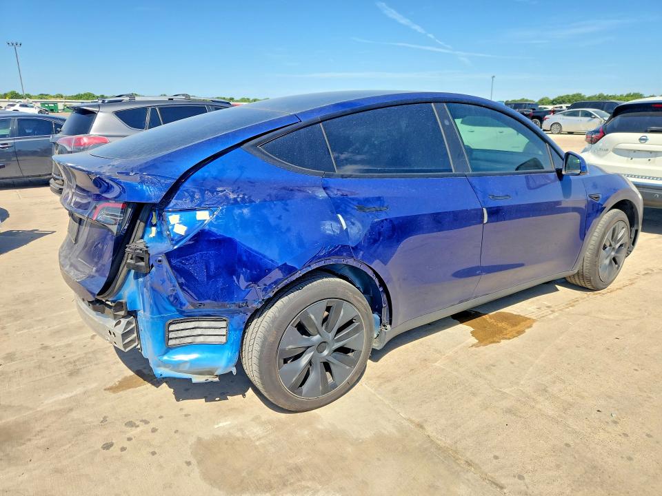 2024 Tesla Model y VIN 7SAYGDED2RF155667 COPART salvage auction — REAR END, Salvage Title, sold $13,500 on 2026-07-13 (photo 3)