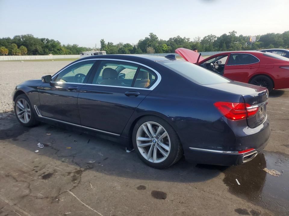 2017 BMW VIN WBA7F2C55HG422684 COPART salvage auction — SIDE, Salvage Title, sold $4,550 on 2026-07-20 (photo 2)