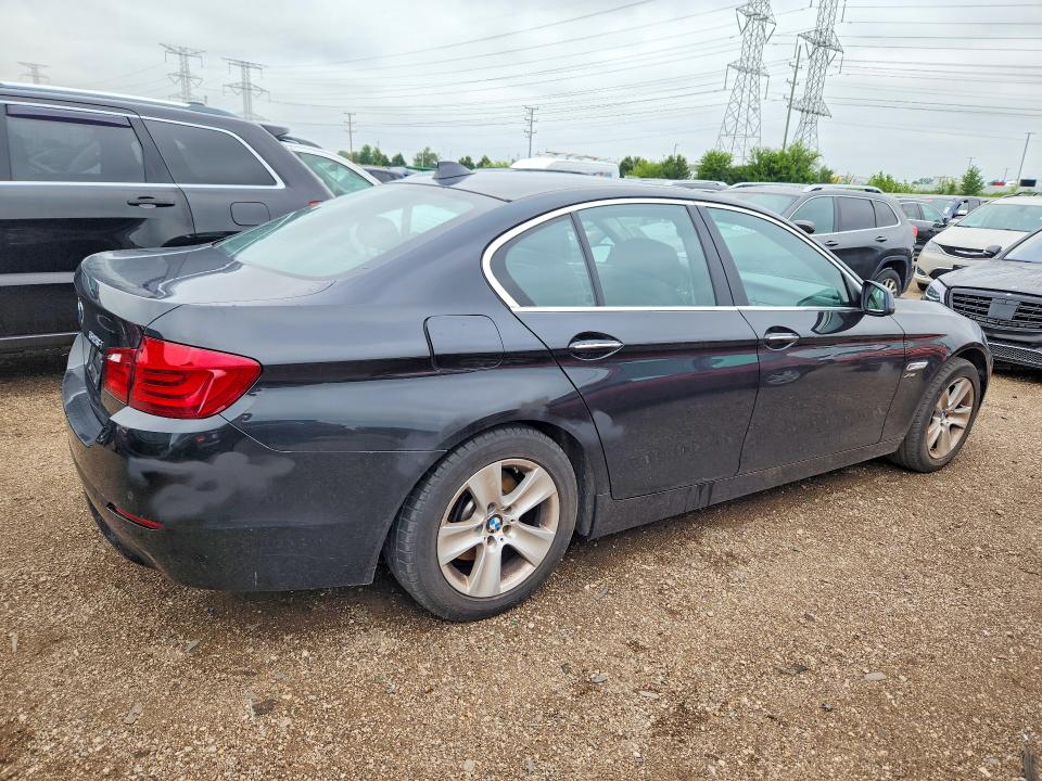 2012 BMW 5er VIN WBAXH5C53CDW04549 COPART salvage auction — NORMAL WEAR, IL - CERTIFICATE OF TITLE, sold $575 on 2026-07-30 (photo 3)