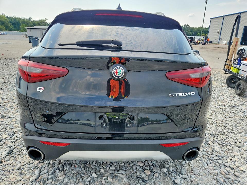 2018 Alfa romeo Stelvio VIN ZASFAKNN4J7C00385 COPART salvage auction — FRONT END, Fl - Certificate Of Title (P), sold $6,500 on 2026-08-06 (photo 6)