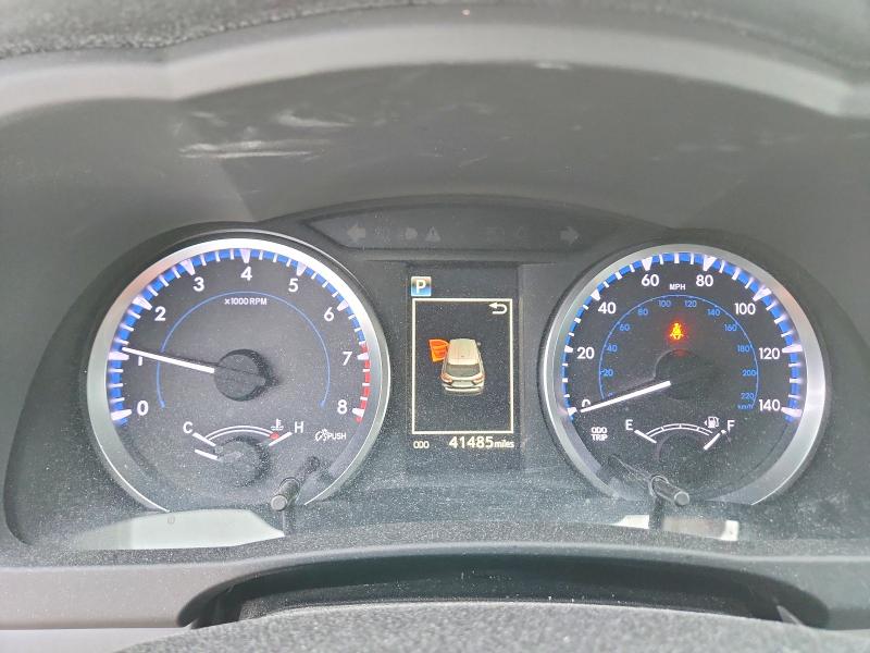 2018 Toyota Highlander VIN 5TDZZRFH6JS266720 COPART salvage auction — SIDE, TX - SALVAGE VEHICLE TITLE, sold $7,100 on 2026-07-23 (photo 9)