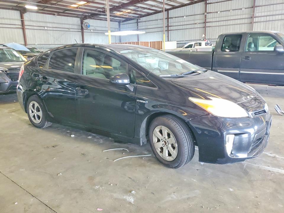 2015 Toyota Prius VIN JTDKN3DUXF0425128 COPART salvage auction — SIDE, Fl - Certificate Of Title, sold $2,050 on 2026-07-29 (photo 4)