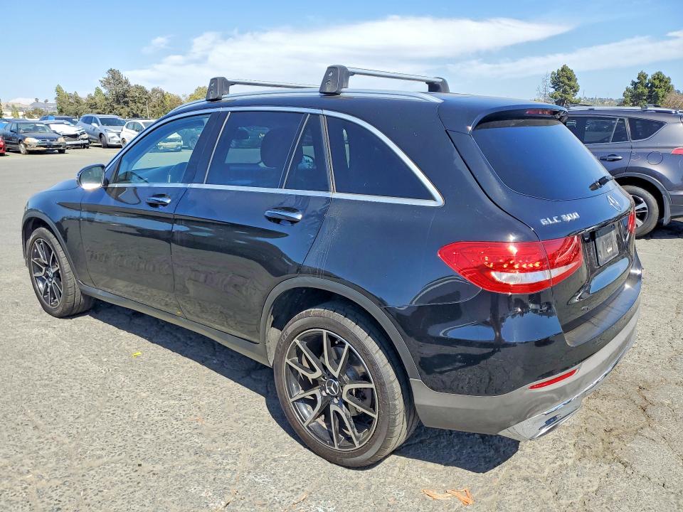 2016 Mercedes-benz Glc VIN WDC0G4JB7GF008908 COPART salvage auction — MINOR DENT/SCRATCHES, CA - CERTIFICATE OF TITLE (P), sold $5,400 on 2026-07-27 (photo 2)