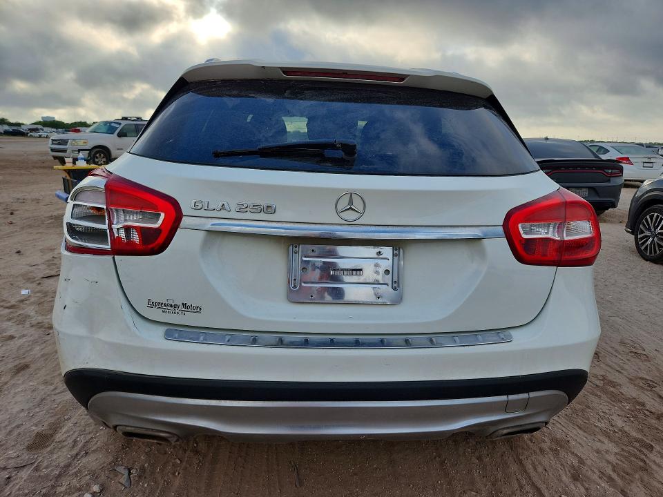 2017 Mercedes-benz VIN WDCTG4EB9HJ336062 COPART salvage auction — MINOR DENT/SCRATCHES, TX - CERTIFICATE OF TITLE (P), sold $2,300 on 2026-07-27 (photo 6)