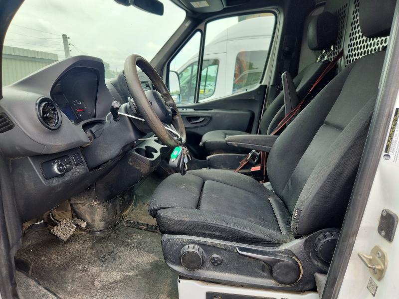 2019 Mercedes-benz Sprinter VIN WD4PF0CD9KP160096 COPART salvage auction — NORMAL WEAR, Il - Certificate Of Title, sold $16,200 on 2026-07-29 (photo 7)