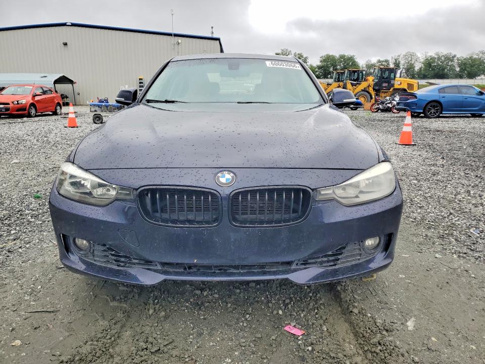 2013 BMW 3 series VIN WBA3B3C5XDF531478 COPART salvage auction — MECHANICAL, Sc - Certificate Of Title, sold $850 on 2026-07-17 (photo 5)