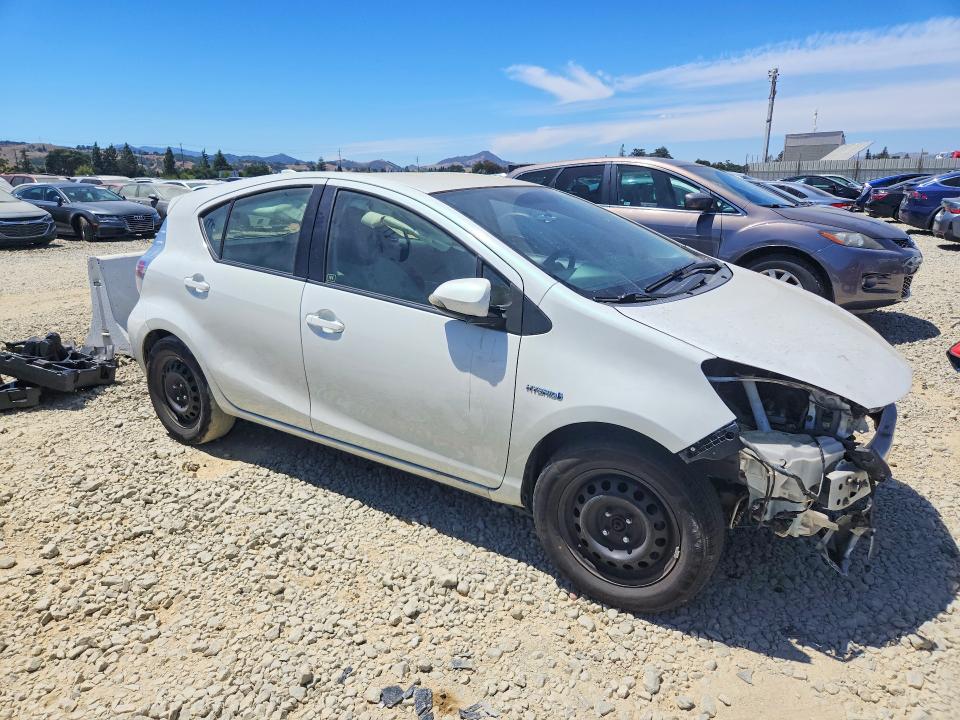 2015 Toyota Prius VIN JTDKDTB30F1089173 COPART salvage auction — FRONT END, Ca - Salvage Certificate, sold $600 on 2026-07-16 (photo 4)