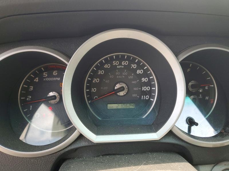 2009 Toyota 4runner VIN JTEBU17R09K039840 COPART salvage auction — MINOR DENT/SCRATCHES, WA - VEHICLE CERT OF OWNERSHIP-TITL, sold $2,600 on 2026-07-28 (photo 9)
