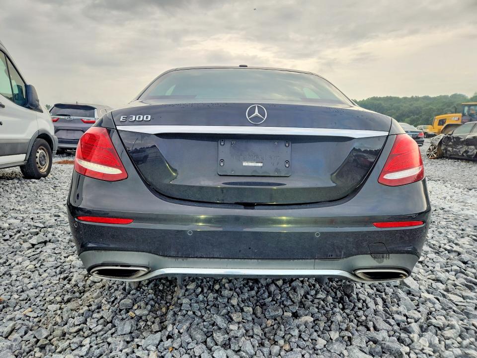 2018 Mercedes-benz E-klasse VIN WDDZF4JB2JA375967 COPART salvage auction — MINOR DENT/SCRATCHES, Ga - Certificate Of Title (P), sold $7,500 on 2026-08-04 (photo 6)