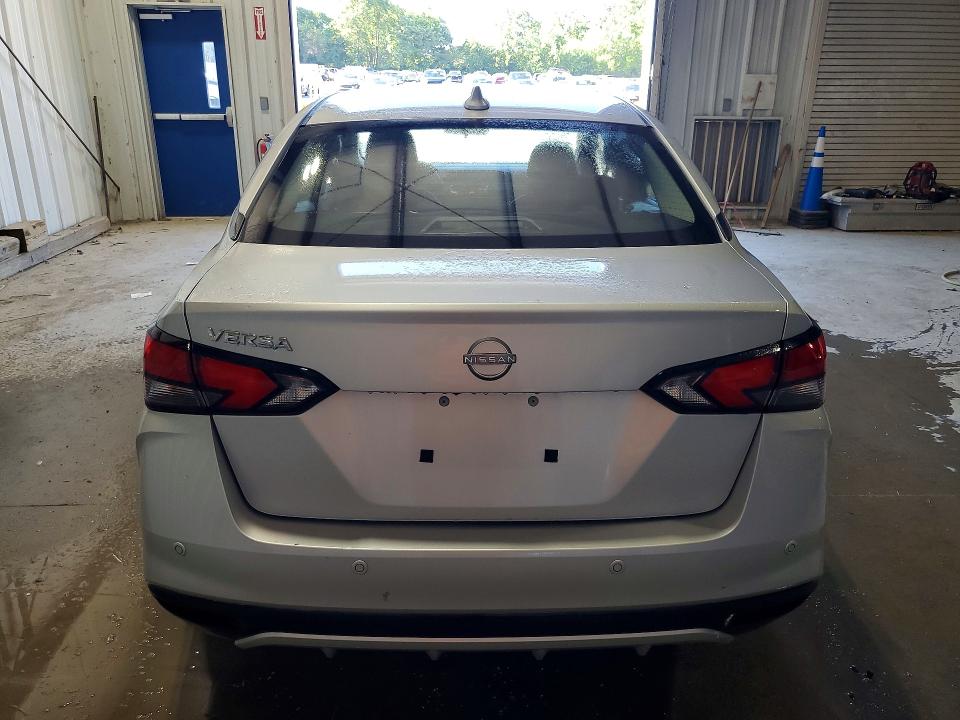2025 Nissan Versa VIN 3N1CN8EV1SL867272 COPART salvage auction — FRONT END, TX - CERTIFICATE OF TITLE, sold $11,300 on 2026-08-05 (photo 6)