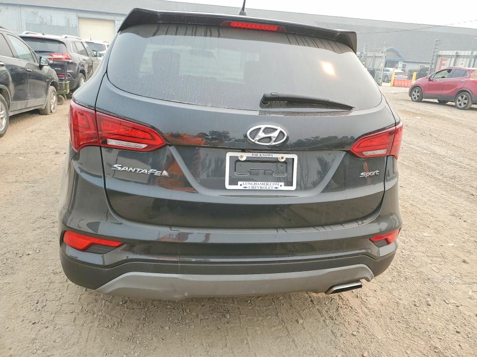 2018 Hyundai VIN 5XYZT3LB5JG545197 COPART salvage auction — MINOR DENT/SCRATCHES, Mi - Dealer Only Clean Title, sold $3,900 on 2026-07-30 (photo 6)