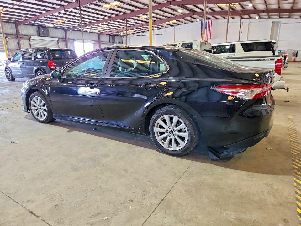 2019 Toyota Camry VIN 4T1B11HK7KU198004 COPART salvage auction — MINOR DENT/SCRATCHES, Fl - Certificate Of Title (P), sold $4,650 on 2026-08-03 (photo 2)