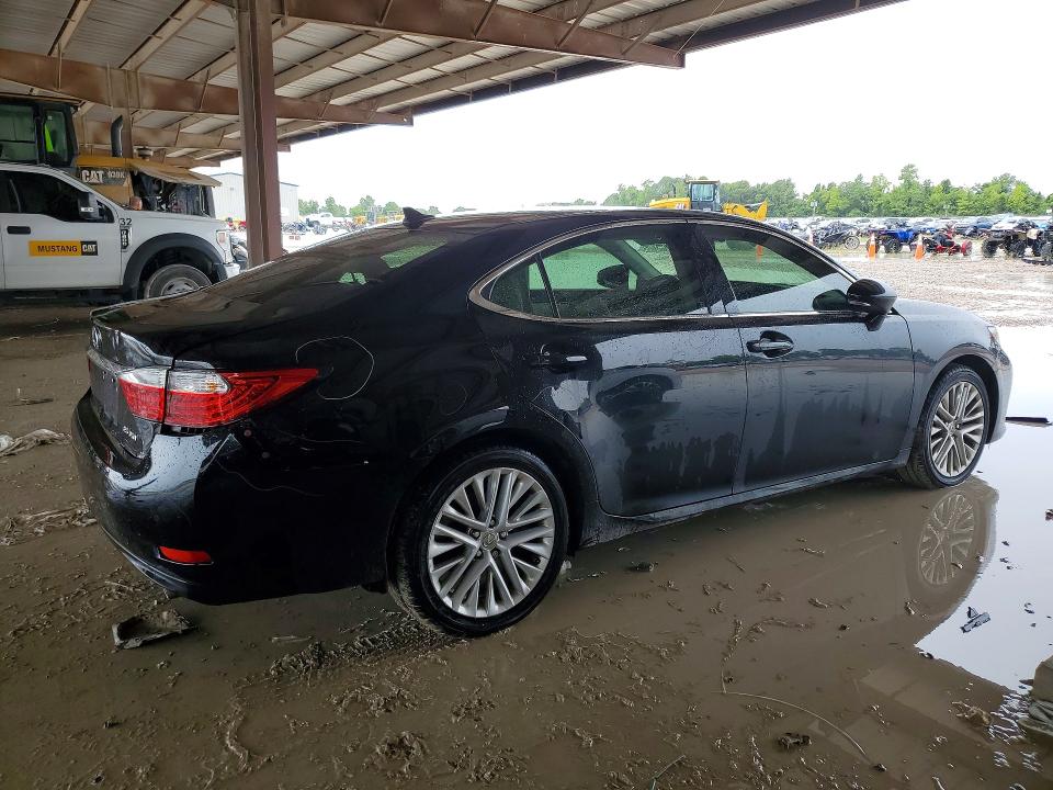 2013 Lexus ES VIN JTHBK1GG2D2024787 COPART salvage auction — REAR END, TX - SALVAGE VEHICLE TITLE (P), sold $3,900 on 2026-07-17 (photo 3)