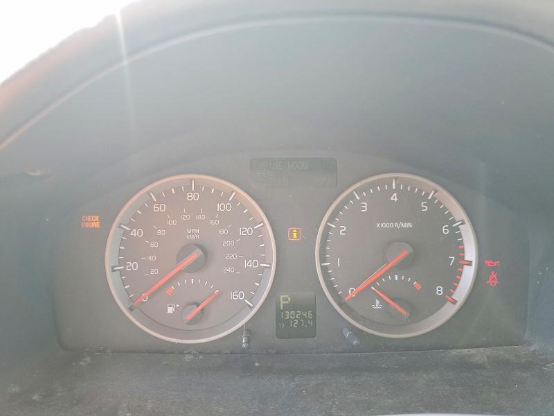 2006 Volvo S40 VIN YV1MS390062202358 COPART salvage auction — MINOR DENT/SCRATCHES, CA - DIS/DLR/EXP ONLY CLEAN TITLE (P), sold $3,100 on 2026-08-12 (photo 9)