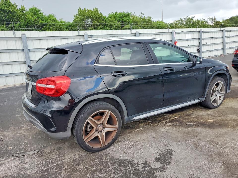 2015 Mercedes-benz VIN WDCTG4EB3FJ132757 COPART salvage auction — MINOR DENT/SCRATCHES, FL - CERTIFICATE OF TITLE (P), sold $3,250 on 2026-07-29 (photo 3)