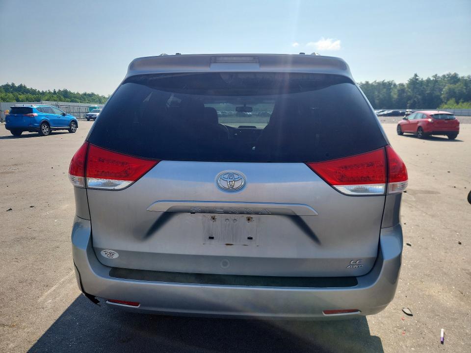 2011 Toyota Sienna VIN 5TDJK3DC4BS013452 COPART salvage auction — FRONT END, ME - CERT OF TITLE-SALVAGE COLLISIO (P), sold $4,550 on 2026-07-17 (photo 6)