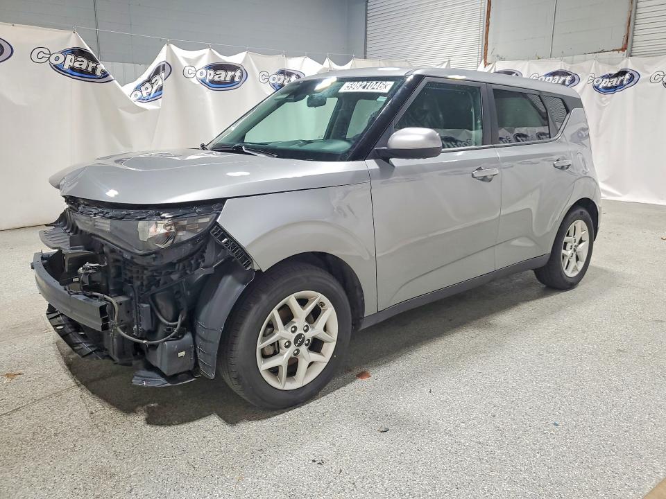 2023 Kia Soul VIN KNDJ23AU5P7860981 COPART salvage auction — FRONT END, TN - CERTIFICATE OF TITLE, sold $4,000 on 2026-07-20 (photo 1)