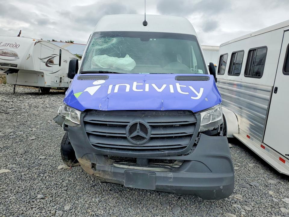 2023 Mercedes-benz Sprinter VIN W1Y4NCHY6PT123594 COPART salvage auction — FRONT END, Ny - Mv-907A Salvage Certificate, sold $6,800 on 2026-07-15 (photo 5)