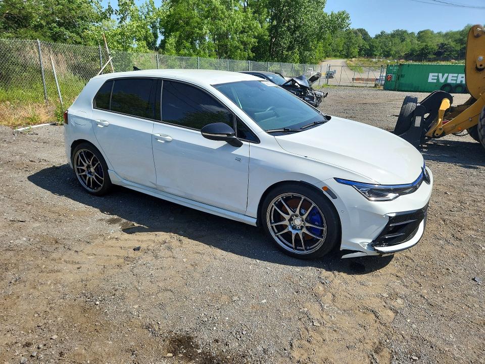 2025 Volkswagen Golf r VIN WVWEB7CD1SW216768 COPART salvage auction — SIDE, Nj - Cert Of Title-Salvage, sold $15,700 on 2026-07-30 (photo 4)