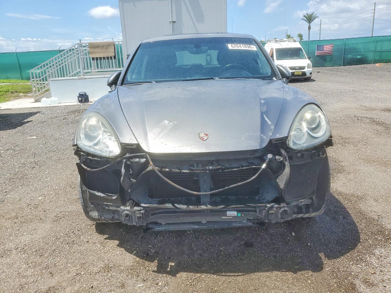 2011 Porsche Cayenne VIN WP1AC2A21BLA82036 COPART salvage auction — Front End, FL - CERT OF TITLE SLVG REBUILDABLE, sold $4,000 on 2026-09-11 (photo 5)