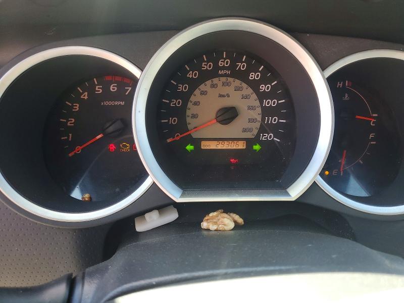 2005 Toyota Tacoma VIN 5TELU42N05Z102648 COPART salvage auction — REAR END, WA - BILL OF SALE, sold $2,050 on 2026-07-20 (photo 9)