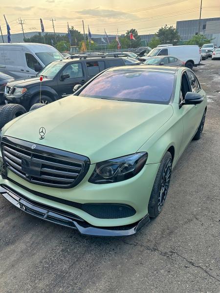 2018 Mercedes-benz E-klasse VIN WDDZF6GB4JA353567 COPART salvage auction — SIDE, On - Permit No Brand - Unfit (P), sold $15,150 on 2026-08-13 (photo 2)