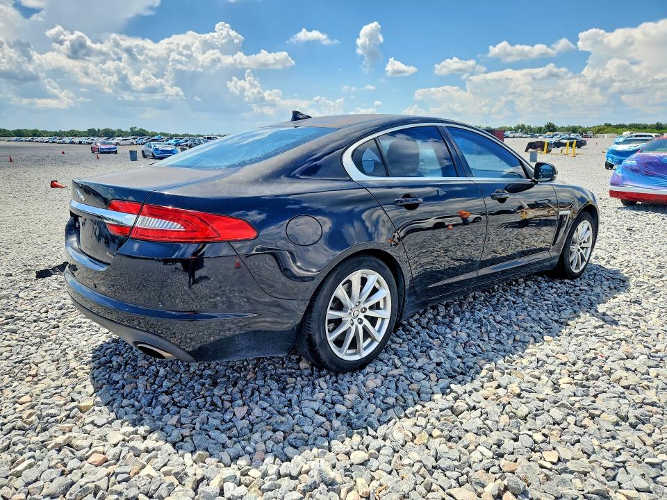 2013 Jaguar VIN SAJWA0ES6DPU00757 COPART salvage auction — REAR END, FL - CERT OF TITLE SLVG REBUILDABLE, sold $375 on 2026-07-24 (photo 3)