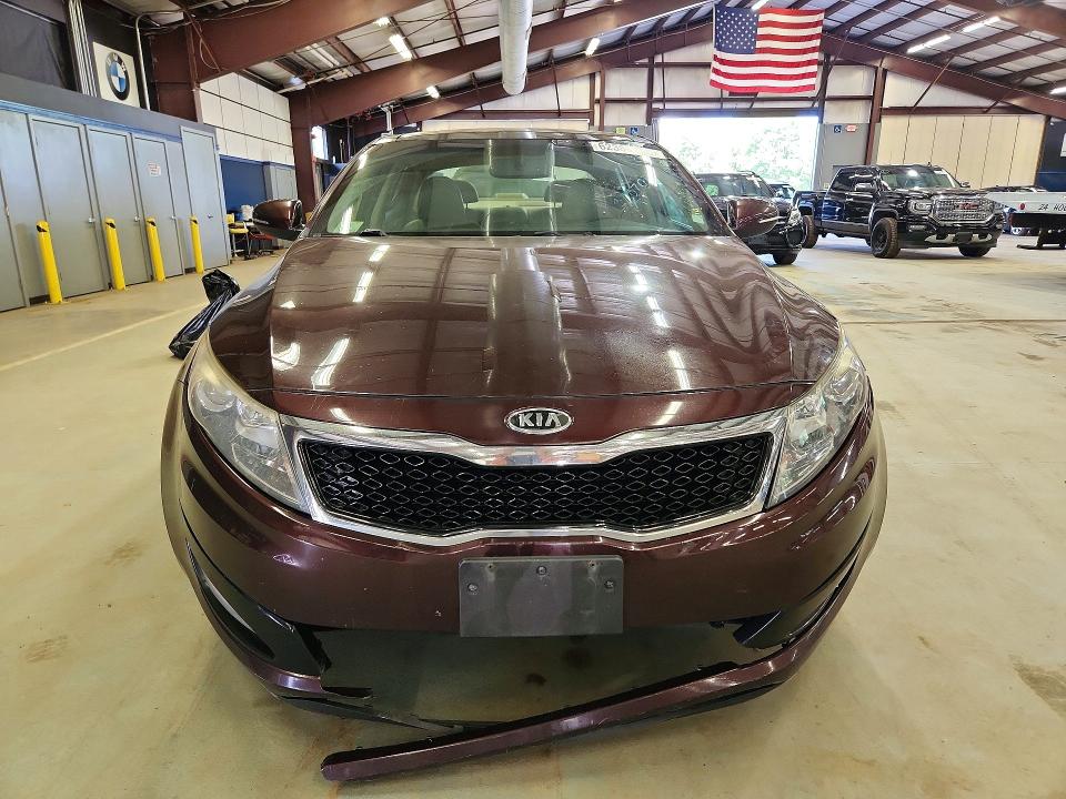2012 Kia Optima VIN 5XXGN4A73CG038716 COPART salvage auction — MINOR DENT/SCRATCHES, Ma - Certificate Of Title (P), sold $1,350 on 2026-07-28 (photo 5)