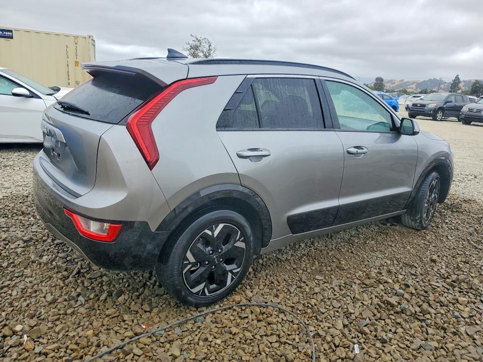 2023 Kia Niro VIN KNDCR3L1XP5045940 COPART salvage auction — MECHANICAL, Ca - Certificate Of Title, sold $8,800 on 2026-07-15 (photo 3)
