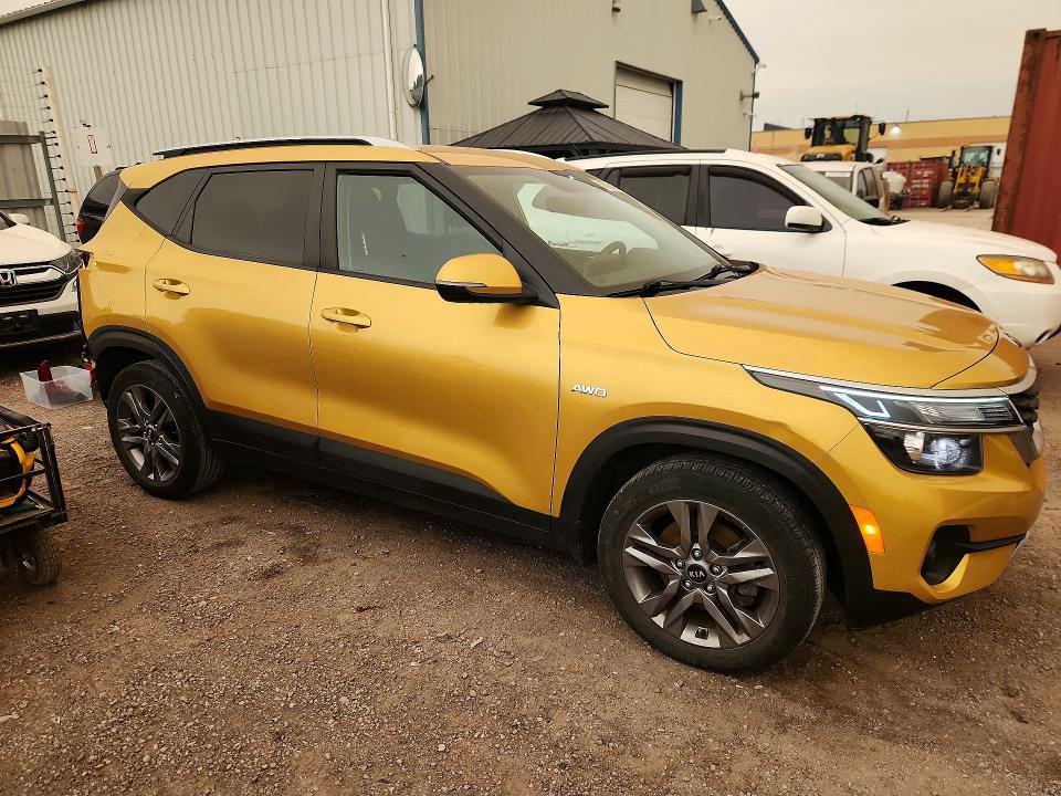 2021 Kia Seltos VIN KNDEPCAA4M7204176 COPART salvage auction — REAR END, ON - PERMIT NO BRAND - UNFIT, sold $5,500 on 2026-08-25 (photo 4)