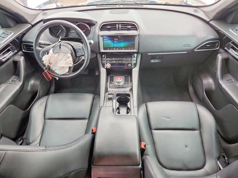 2020 Jaguar F-pace VIN SADCJ2FX8LA645797 COPART salvage auction — FRONT END, AZ - CERT OF TITLE - SALVAGE, sold $3,200 on 2026-07-31 (photo 8)