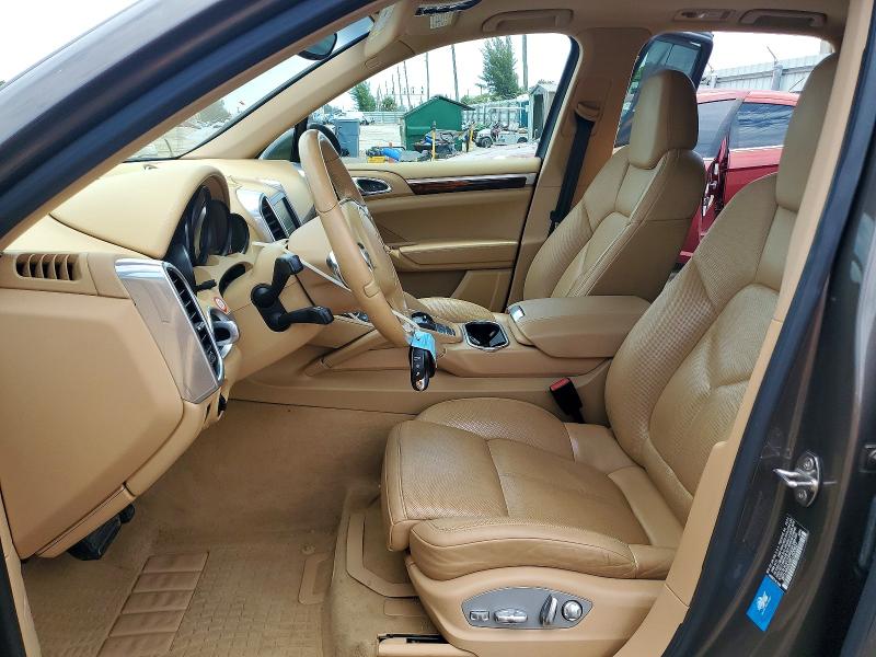 2014 Porsche Cayenne VIN WP1AA2A2XELA00637 COPART salvage auction — REAR END, Al - Certificate Of Title (P), sold $5,700 on 2026-08-14 (photo 7)