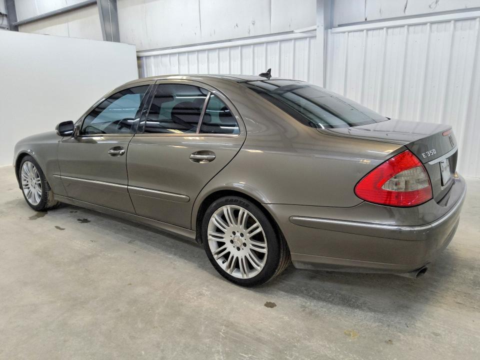2008 Mercedes-benz E-class VIN WDBUF56X18B302851 COPART salvage auction — NORMAL WEAR, Tx - Certificate Of Title, sold $300 on 2026-08-18 (photo 2)