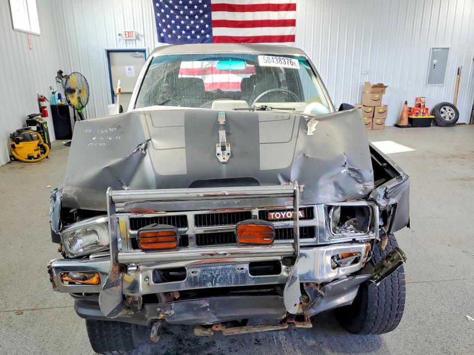 1986 Toyota 4runner VIN JT3RN64W2G0052500 COPART salvage auction — FRONT END, Oh - Cert Of Title-Salvage, sold $1,900 on 2026-07-24 (photo 5)