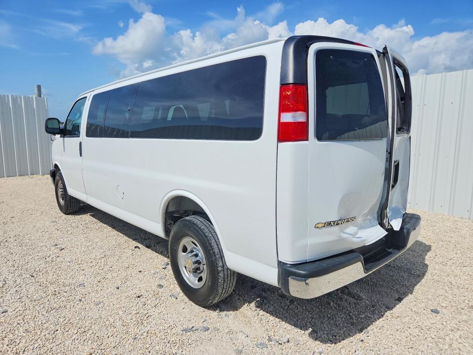 2025 Chevrolet Express 3500 VIN 1GAZGPF78S1100420 COPART salvage auction — REAR END, Fl - Certificate Of Title (P), sold $25,500 on 2026-08-03 (photo 2)