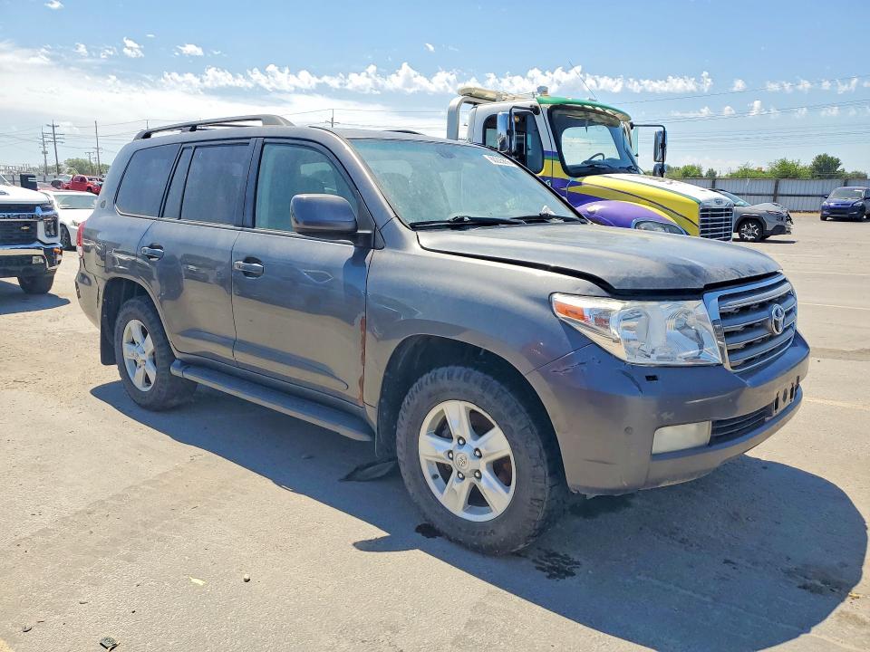 2010 Toyota Land cruiser VIN JTMHY7AJXA5005271 COPART salvage auction — FRONT END, ID - CERTIFICATE OF TITLE, sold $7,600 on 2026-07-23 (photo 4)