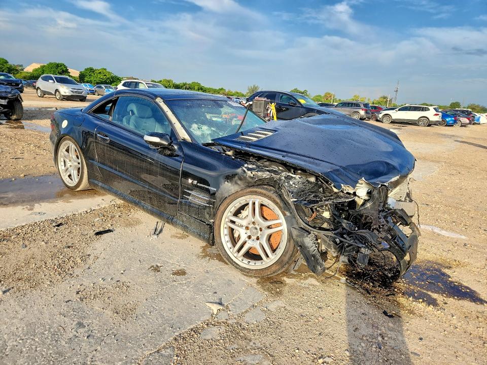 2004 Mercedes-benz Sl-class VIN WDBSK74F54F078611 COPART salvage auction — FRONT END, FL - CERT OF TITLE SLVG REBUILDABLE, sold $1,100 on 2026-07-30 (photo 4)