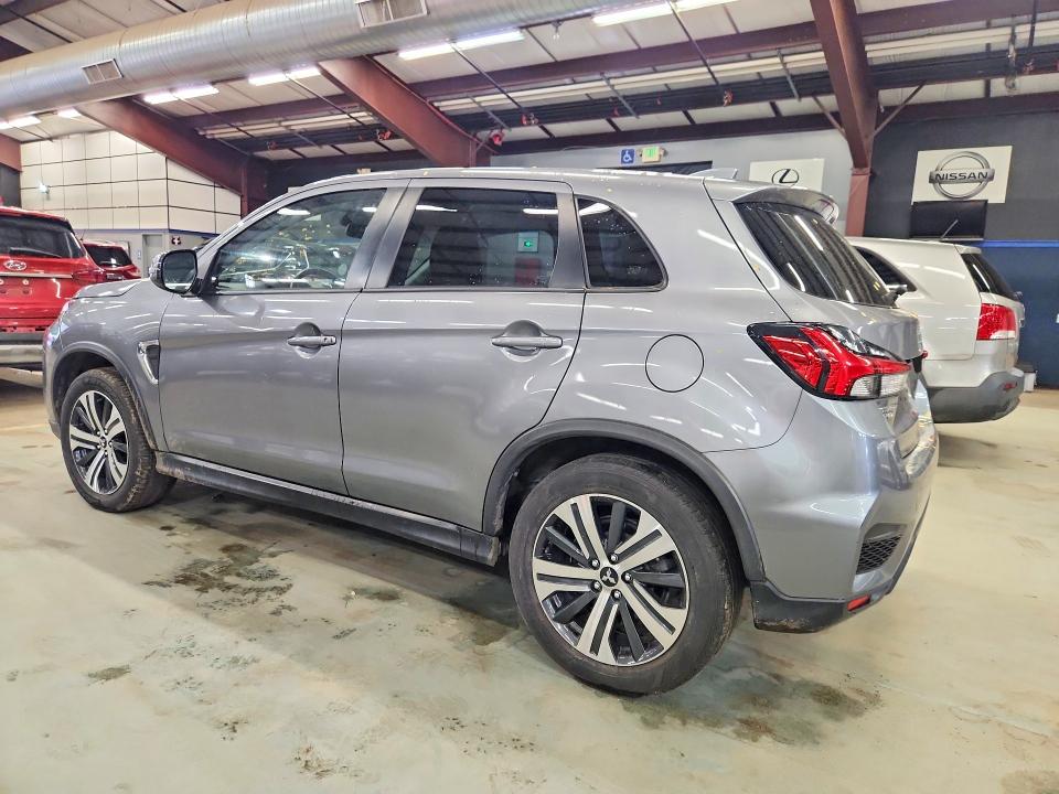 2021 Mitsubishi Outlander sport VIN JA4ARUAU0MU019692 COPART salvage auction — MINOR DENT/SCRATCHES, FL - CERTIFICATE OF TITLE, sold $8,500 on 2026-07-27 (photo 2)